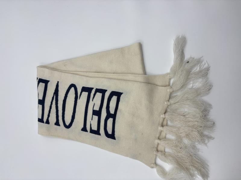 Bohužel, žádný obrázek nebyl sdílen v této konverzaci. Prosím, nahrajte obrázek produktu č. 1082, abych mohl napsat odpovídající alt text v češtině.